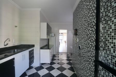 Apartamento para alugar com 105m², 3 quartos e 2 vagasCozinha