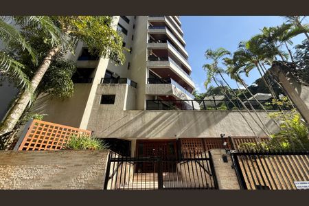 Apartamento para alugar com 105m², 3 quartos e 2 vagasFachada