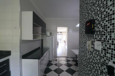 Apartamento para alugar com 105m², 3 quartos e 2 vagasCozinha