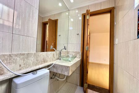 Casa à venda com 170m², 2 quartos e 2 vagas Casa à venda com 170m², 2 quartos e 2 vagasBanheiro da Suíte