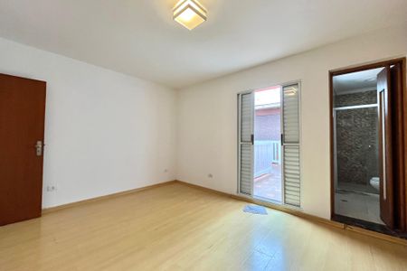 Casa à venda com 170m², 2 quartos e 2 vagasSuite