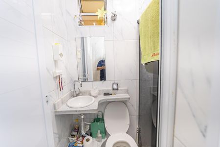 Casa à venda com 128m², 3 quartos e 3 vagasBanheiro 2