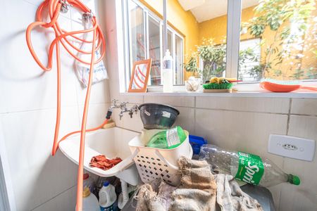 Casa à venda com 128m², 3 quartos e 3 vagasÁrea de Serviço 2