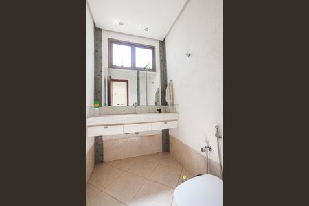 Casa para alugar com 350m², 3 quartos e 3 vagas Casa para alugar com 350m², 3 quartos e 3 vagasLavabo 2