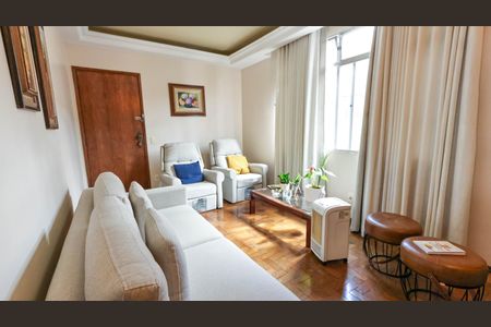 Apartamento à venda com 102m², 3 quartos e 1 vagaSala