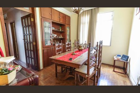 Apartamento à venda com 102m², 3 quartos e 1 vagaSala de Jantar