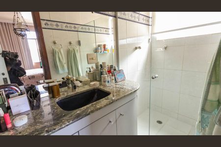 Apartamento à venda com 102m², 3 quartos e 1 vagaBanheiro da Suíte