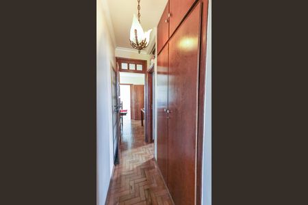 Apartamento à venda com 102m², 3 quartos e 1 vagaCorredor