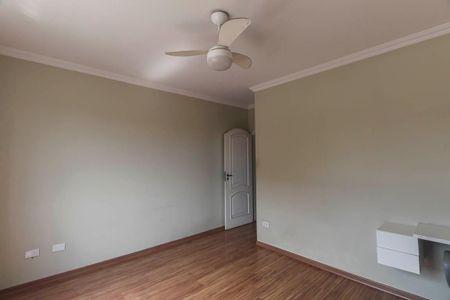 Casa para alugar com 338m², 5 quartos e 4 vagas