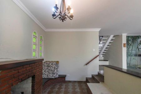 Casa para alugar com 338m², 5 quartos e 4 vagas