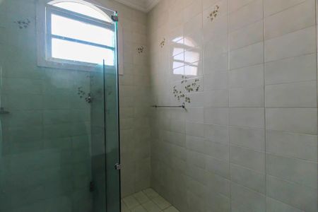 Casa para alugar com 338m², 5 quartos e 4 vagas