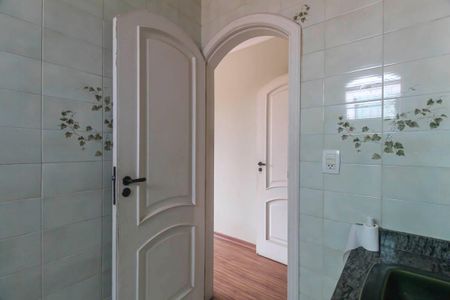 Casa para alugar com 338m², 5 quartos e 4 vagas