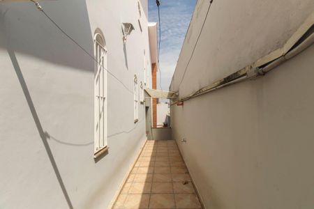 Casa para alugar com 338m², 5 quartos e 4 vagas