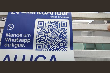 Casa para alugar com 338m², 5 quartos e 4 vagas Casa para alugar com 338m², 5 quartos e 4 vagasQRCODE: ZLKH-352