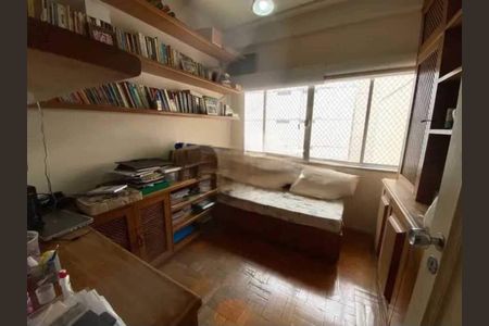 Apartamento à venda com 233m², 4 quartos e 2 vagas