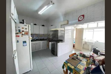 Apartamento à venda com 233m², 4 quartos e 2 vagas