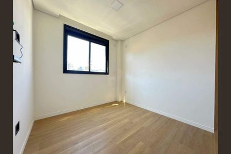 Apartamento à venda com 93m², 4 quartos e 2 vagas