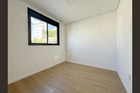 Apartamento à venda com 93m², 4 quartos e 2 vagas