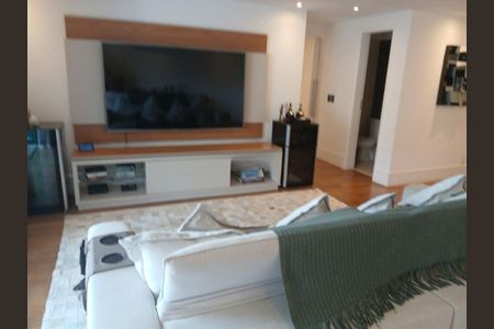 Apartamento à venda com 3 quartos, 140m² em Morumbi, São Paulo