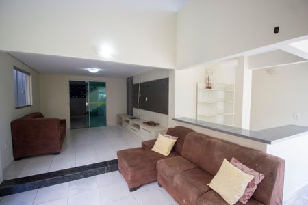Casa de Condomínio para alugar com 3 quartos, 200m² em Setor Habitacional Vicente Pires, Brasília