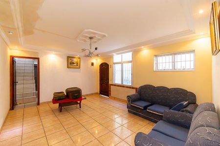 Casa para alugar com 196m², 6 quartos e 2 vagas Casa para alugar com 196m², 6 quartos e 2 vagasSala