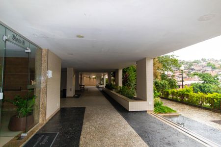Apartamento à venda com 68m², 2 quartos e 1 vaga