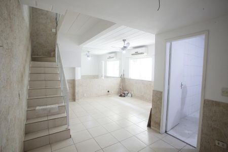 Casa à venda com 135m², 3 quartos e 1 vagaSala