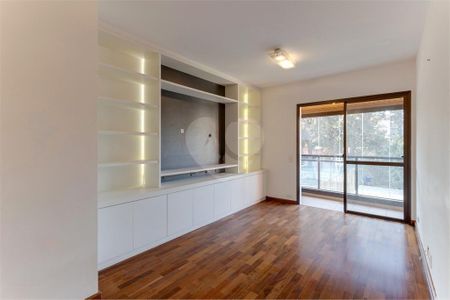 Apartamento à venda com 110m², 3 quartos e 2 vagas