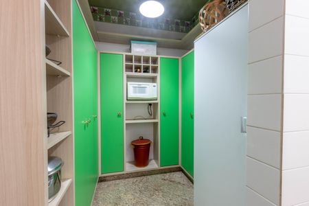 Apartamento à venda com 120m², 4 quartos e 1 vagaDCE