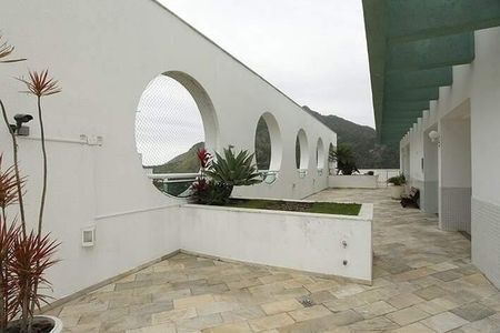 Apartamento à venda com 70m², 2 quartos e sem vaga
