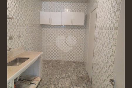 Casa à venda com 3 quartos, 180m² em Santo Amaro, São Paulo