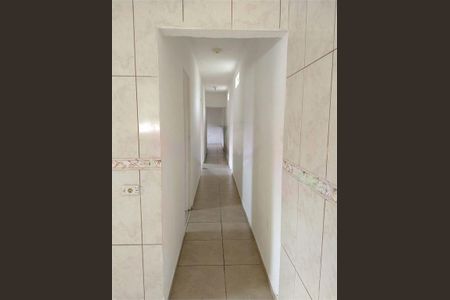 Casa à venda com 3 quartos, 180m² em Vila Vitória, Santo André