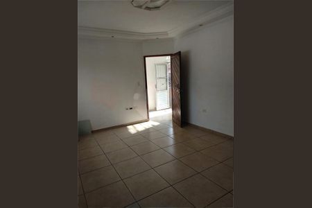 Casa à venda com 3 quartos, 180m² em Vila Vitória, Santo André