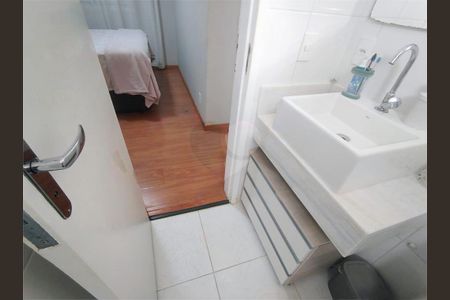Apartamento à venda com 65m², 2 quartos e 1 vaga