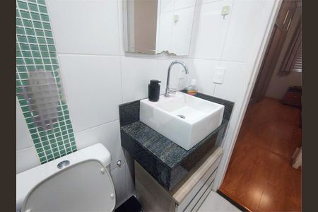 Apartamento à venda com 65m², 2 quartos e 1 vaga