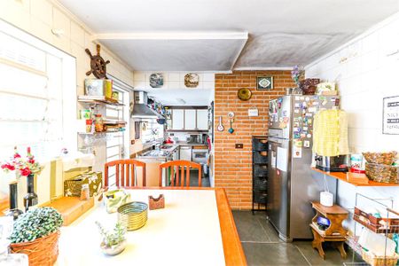 Casa à venda com 3 quartos, 250m² em Chácara Monte Alegre, São Paulo