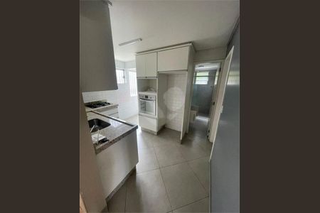 Apartamento à venda com 2 quartos, 56m² em Conjunto Residencial José Bonifácio, São Paulo