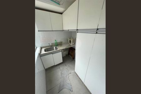 Apartamento à venda com 2 quartos, 56m² em Conjunto Residencial José Bonifácio, São Paulo