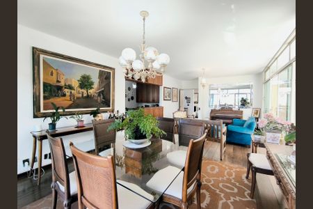 Casa à venda com 4 quartos, 547m² em Jardim Ana Maria, Jundiaí