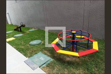 Apartamento para alugar com 35m², 2 quartos e sem vaga Apartamento para alugar com 35m², 2 quartos e sem vagaÁrea comum - Playground