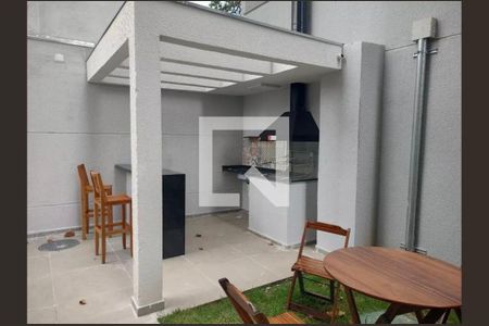 Apartamento para alugar com 35m², 2 quartos e sem vaga Apartamento para alugar com 35m², 2 quartos e sem vagaÁrea comum - Churrasqueira