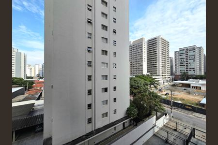 Apartamento para alugar com 44m², 1 quarto e 1 vagaVista