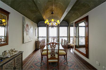 Apartamento à venda com 4 quartos, 332m² em Vila Cordeiro, São Paulo