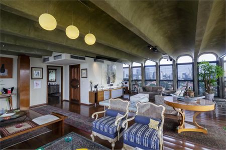 Apartamento à venda com 4 quartos, 332m² em Vila Cordeiro, São Paulo