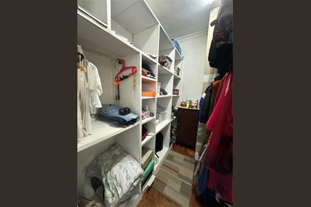 Casa à venda com 3 quartos, 200m² em Vila Dutra, Campinas