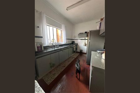 Casa à venda com 3 quartos, 200m² em Vila Dutra, Campinas