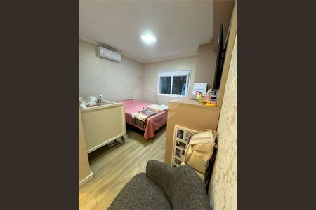 Casa à venda com 182m², 3 quartos e 2 vagas