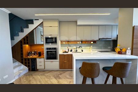 Casa à venda com 182m², 3 quartos e 2 vagas