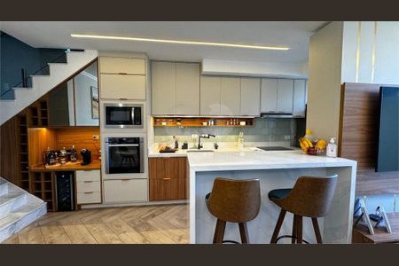 Casa à venda com 182m², 3 quartos e 2 vagas