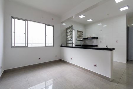 Sala de casa para alugar com 1 quarto, 65m² em Vila Ponte Rasa, São Paulo